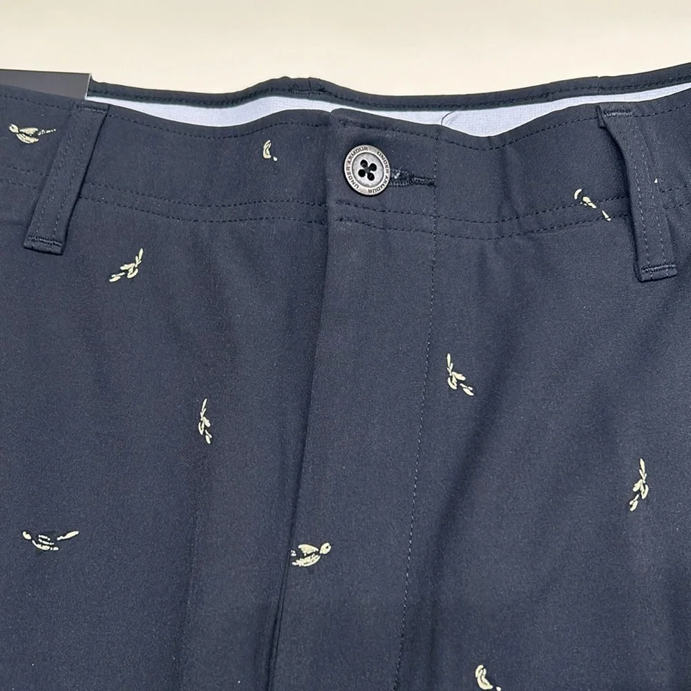 UNDER Armour Printed Golf Shorts Bird Court Black Walking 36 - Picture 5 of 7